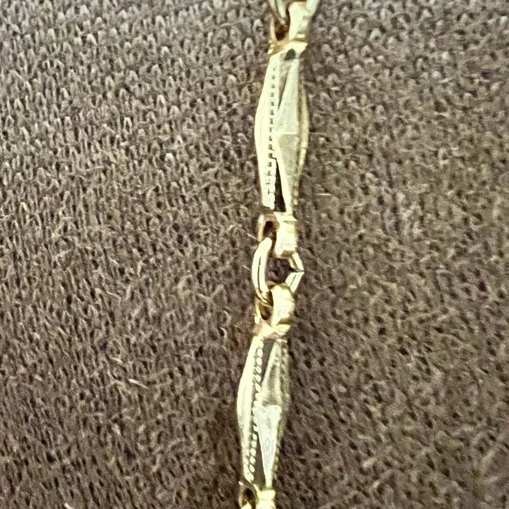 Vintage Monet Gold Tone‎ Textured Bar Link Chain Necklace 28 Inch Minimalist 80s